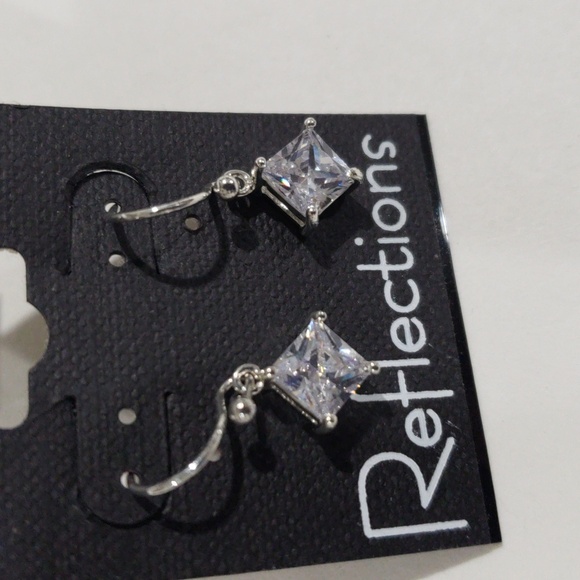 Silver Crystal Drop Earrings – Sparkling Square-Cut Cubic Zirconia, Lever-bsck - Picture 9 of 10